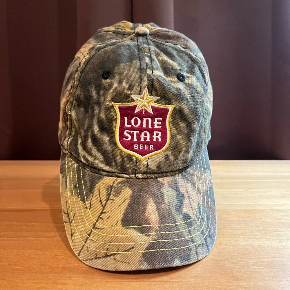 Camouflage baseball cap